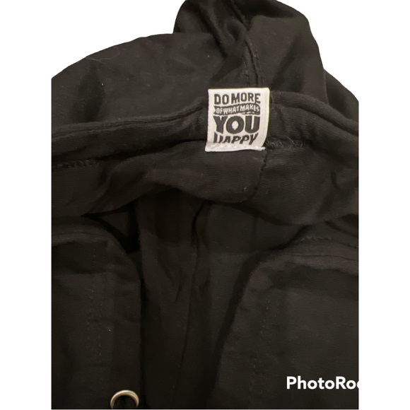 Johnny Cupcakes Boston classic crossbones pullover hoodie black Medium unisex - Picture 5 of 6